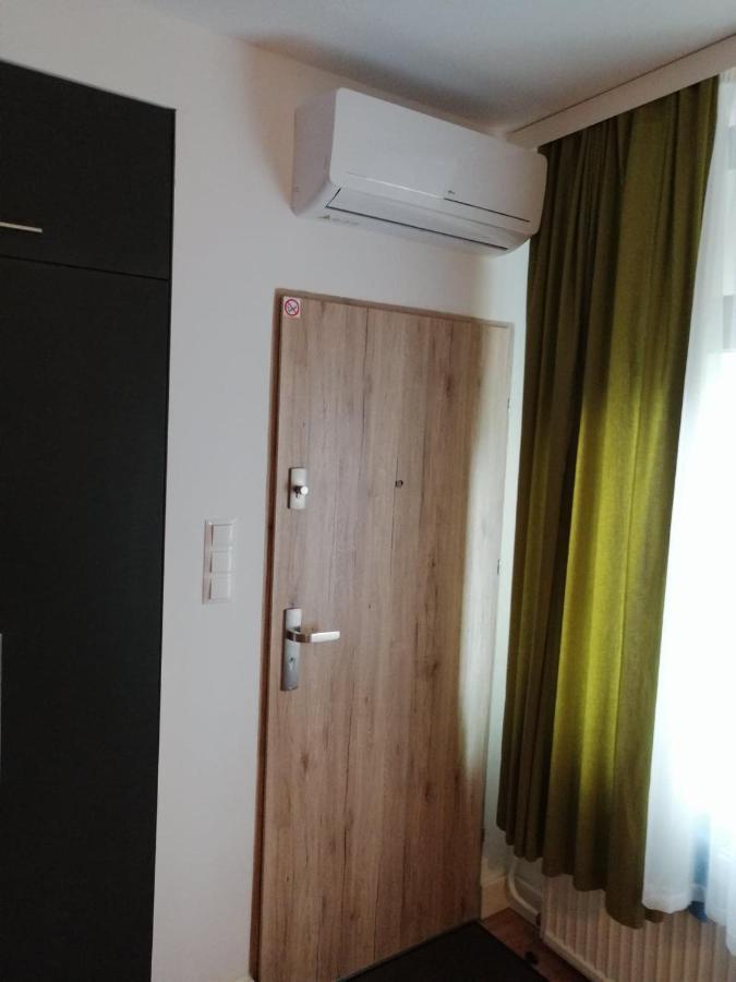 Apartamenty Blisko Plazy Podczele Kolberg Exterior foto